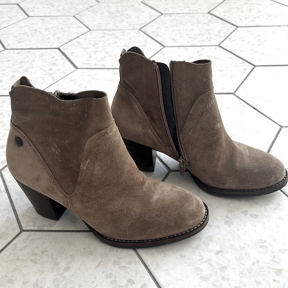 Paul Green microsuede waterproof booties - Picture 1 of 5